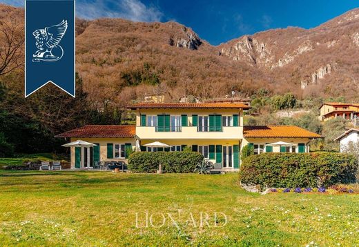 Villa - Oliveto Lario, Provincia di Lecco