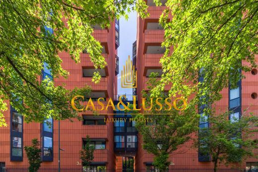 Cobertura - Sesto San Giovanni, Milão