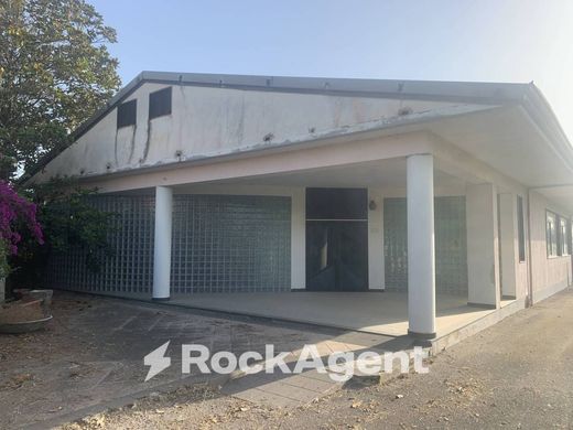 Wohnkomplexe in Altavilla Silentina, Provincia di Salerno