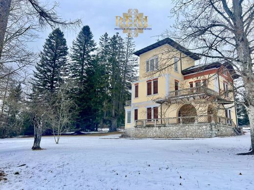 Villa - Folgaria, Provincia autonoma di Trento