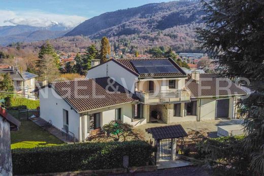 Villa in Marchirolo, Provincia di Varese