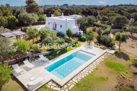 Cottage in Ostuni, Provincia di Brindisi