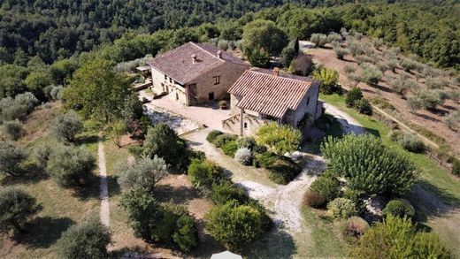 Country House in Piegaro, Provincia di Perugia