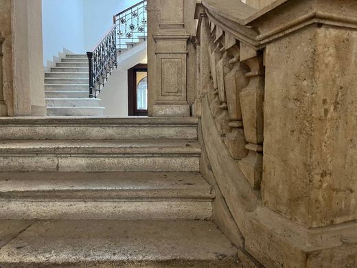 Edificio en Spoleto, Provincia di Perugia