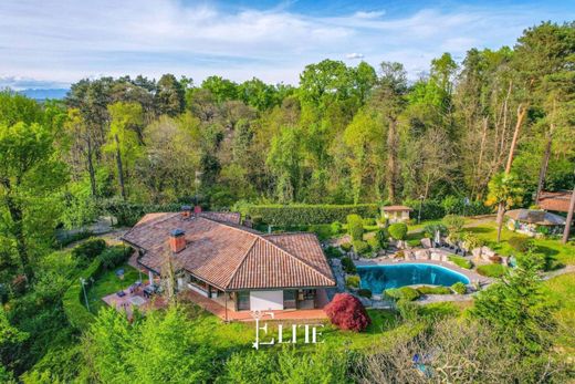 Villa in Sesto Calende, Provincia di Varese