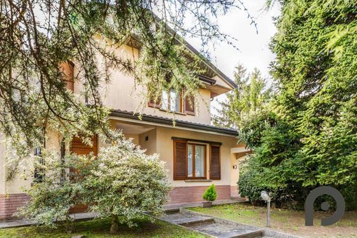 Вилла, Castel San Pietro Terme, Bologna