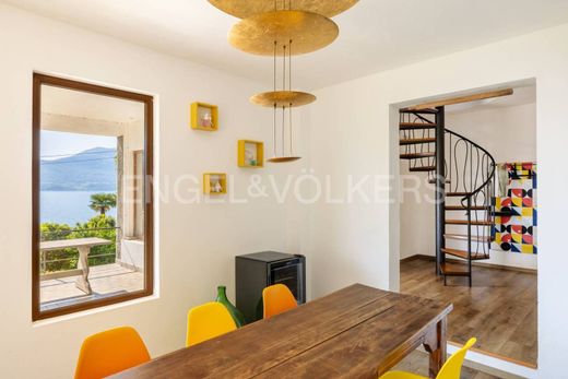 빌라 / Oggebbio, Provincia Verbano-Cusio-Ossola