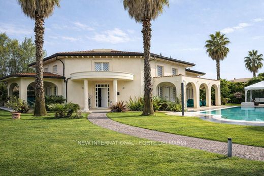 Villa in Forte dei Marmi, Provincia di Lucca