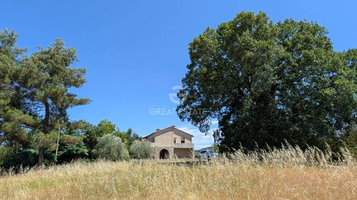 Köy evi Montegabbione, Terni ilçesinde