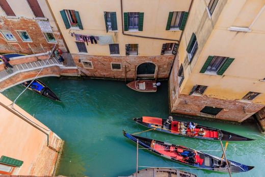 Attico a Venezia, Veneto