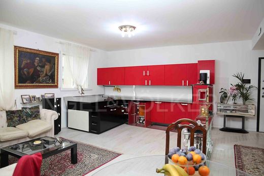 Apartment in Buccinasco, Milan