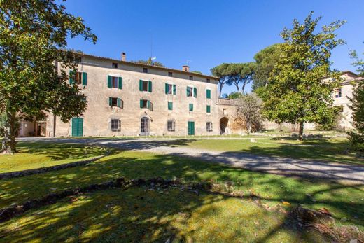 Country House in Monteriggioni, Province of Siena