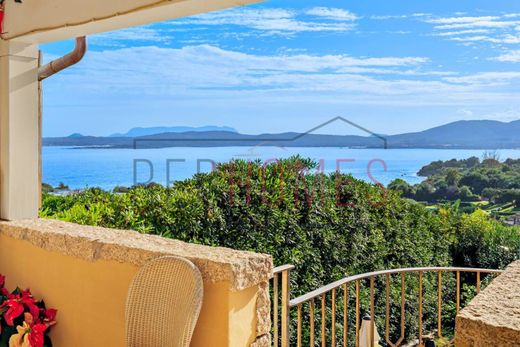 别墅  Porto Rotondo, 萨萨里省