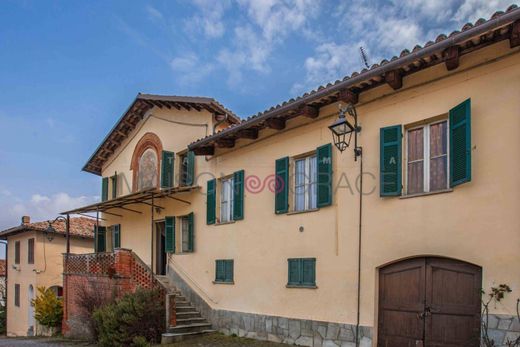Country House in Monforte d'Alba, Provincia di Cuneo