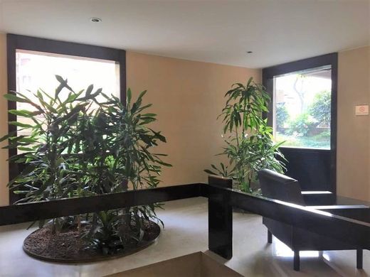 Bureau à Milan, Lombardie