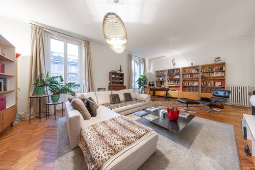 Appartamento a Milano, Lombardia