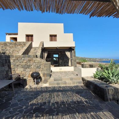 Villa in Pantelleria, Trapani