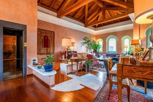 Villa in Milan, Lombardy