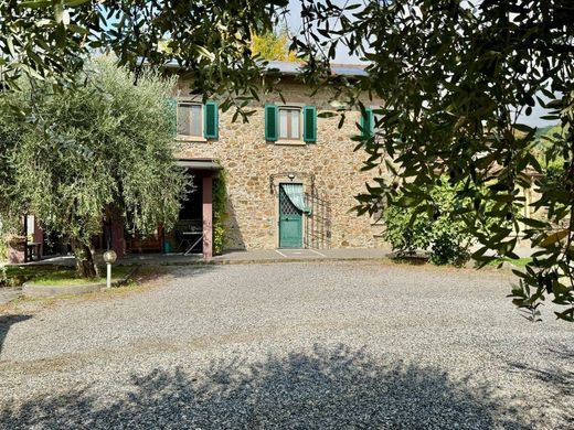 Загородный Дом, Капаннори, Provincia di Lucca