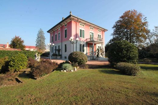 Villa Magnago, Milano ilçesinde