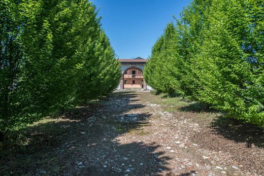 Villa - Agrate Conturbia, Provincia di Novara
