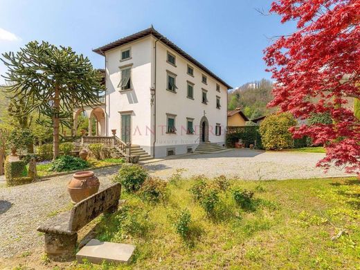 Villa à Bagni di Lucca, Lucques