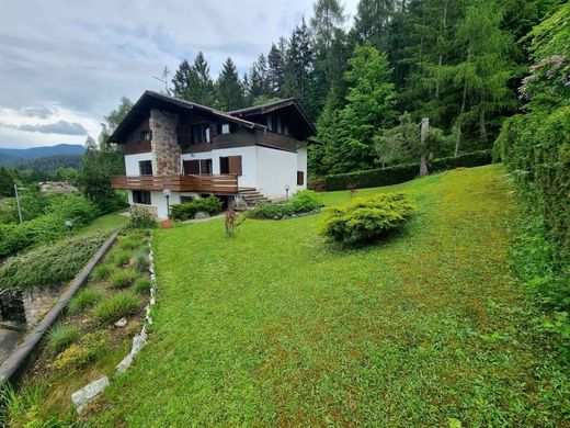 Villa in Amblar, Trento