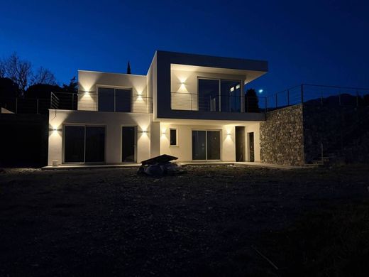 Willa w Varazze, Provincia di Savona