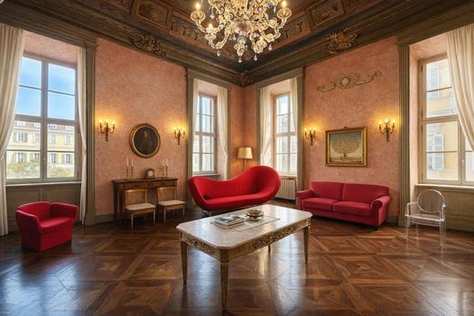 Apartment / Etagenwohnung in Turin, Piemont