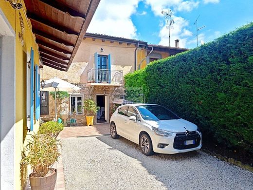 Casa de lujo en Gussago, Provincia di Brescia