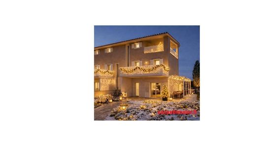 Willa w Piza, Province of Pisa