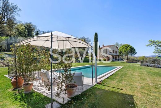 Köy evi Sarteano, Siena ilçesinde