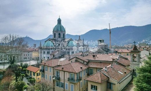 Квартира, Комо, Provincia di Como