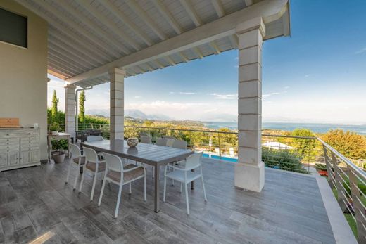 Вилла, Lonato, Provincia di Brescia