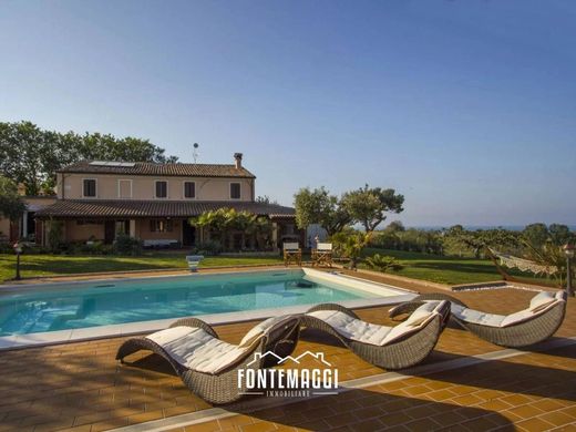 Villa à Fano, Pesaro et Urbino