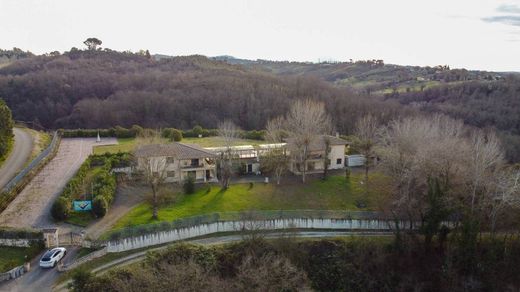 Villa a Poggio Mirteto, Rieti