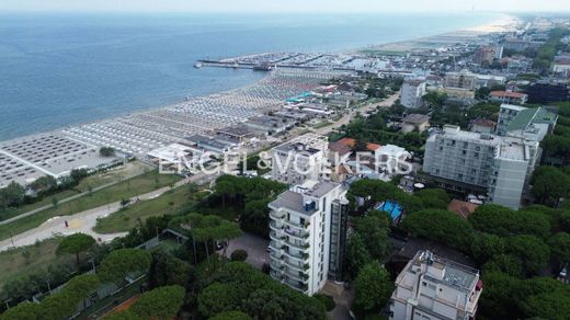 Cervia, Provincia di Ravennaのアパートメント