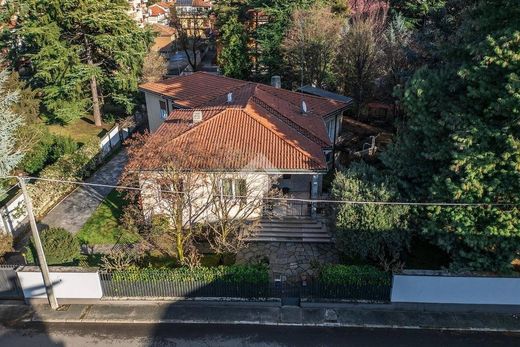 Вилла, Castellanza, Provincia di Varese