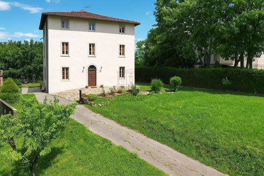 Villa in Lucca, Provincia di Lucca