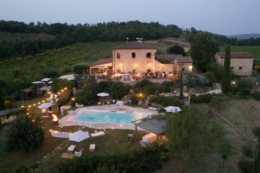 Country House in Rapolano Terme, Province of Siena