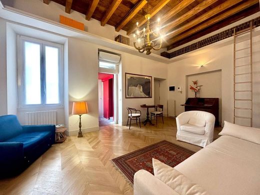 Appartement à Milan, Lombardie