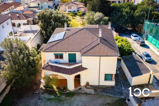 Villa in Orosei, Provincia di Nuoro