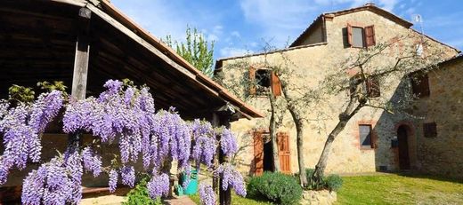Country House in Murlo, Province of Siena