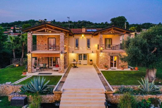 Villa for sale in Bardolino