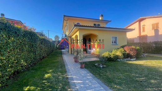 Βίλα σε Montecarlo, Provincia di Lucca