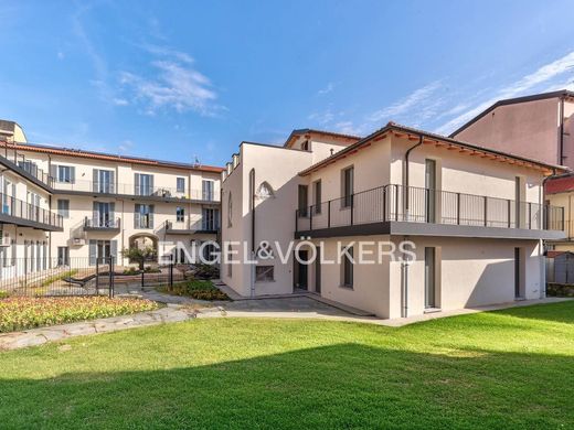 Villa in Lecco, Provincia di Lecco