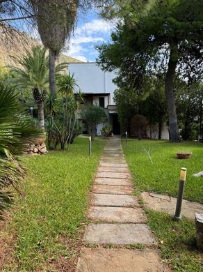 Villa in Palermo, Sicily