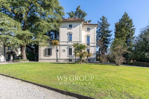 Villa in Biassono, Province of Monza and Brianza