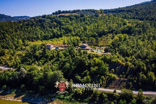 Köy evi Todi, Perugia ilçesinde