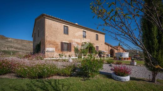 Country House in Asciano, Province of Siena